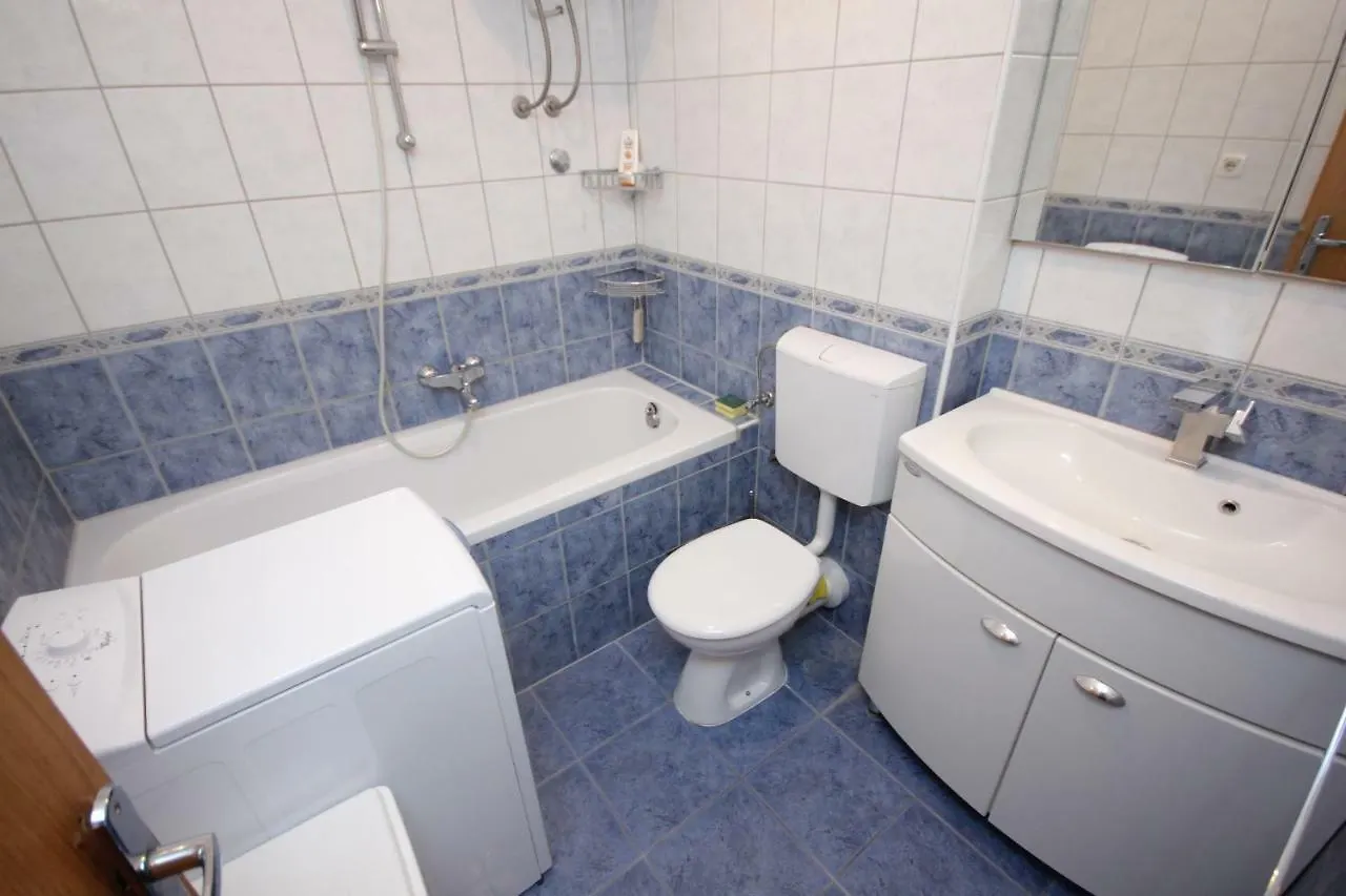 Apartment Karlo Near The Most Beautiful Beach Znjan Croatia